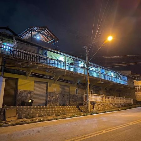 Pousada & Hostel Belo Vale Санта-Лузия Экстерьер фото